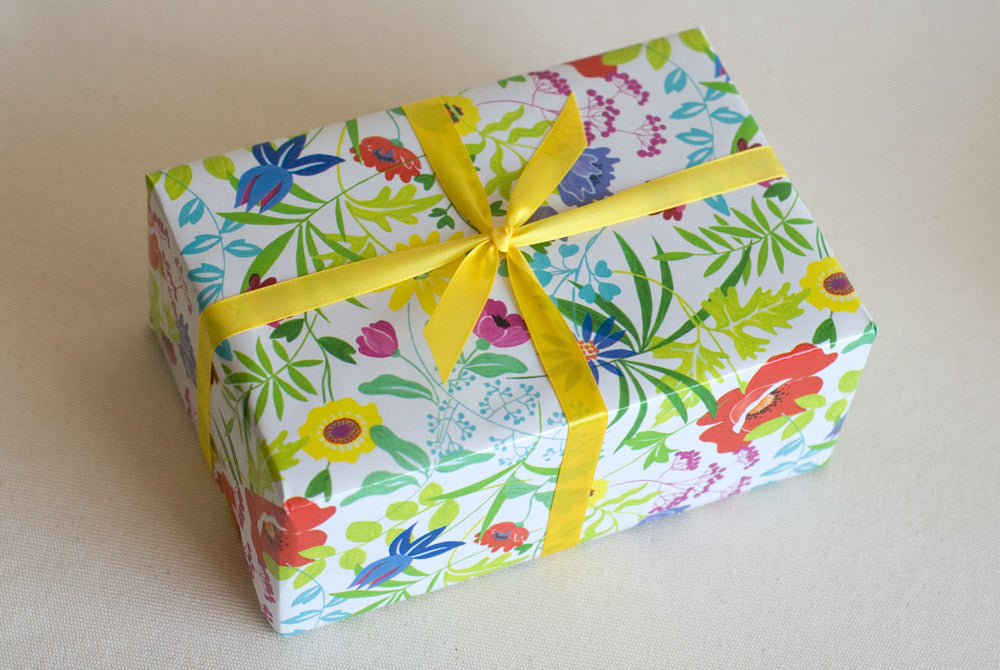 Gift Wrapping – Cub Shrub